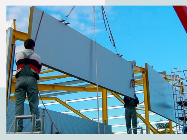 Монтаж сэндвич-панелей в Куйбышеве от 622 руб.