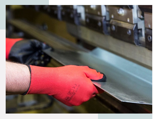 Гибка металла в Куйбышев от 622 руб. - Надёжно и быстро